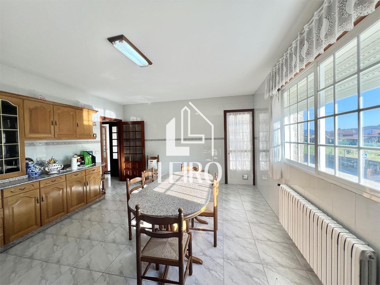 Foto 12 VIVIENDA UNIFAMILIAR  DE PIEDRA CON TERRENO MUY BIEN COMUNICADA