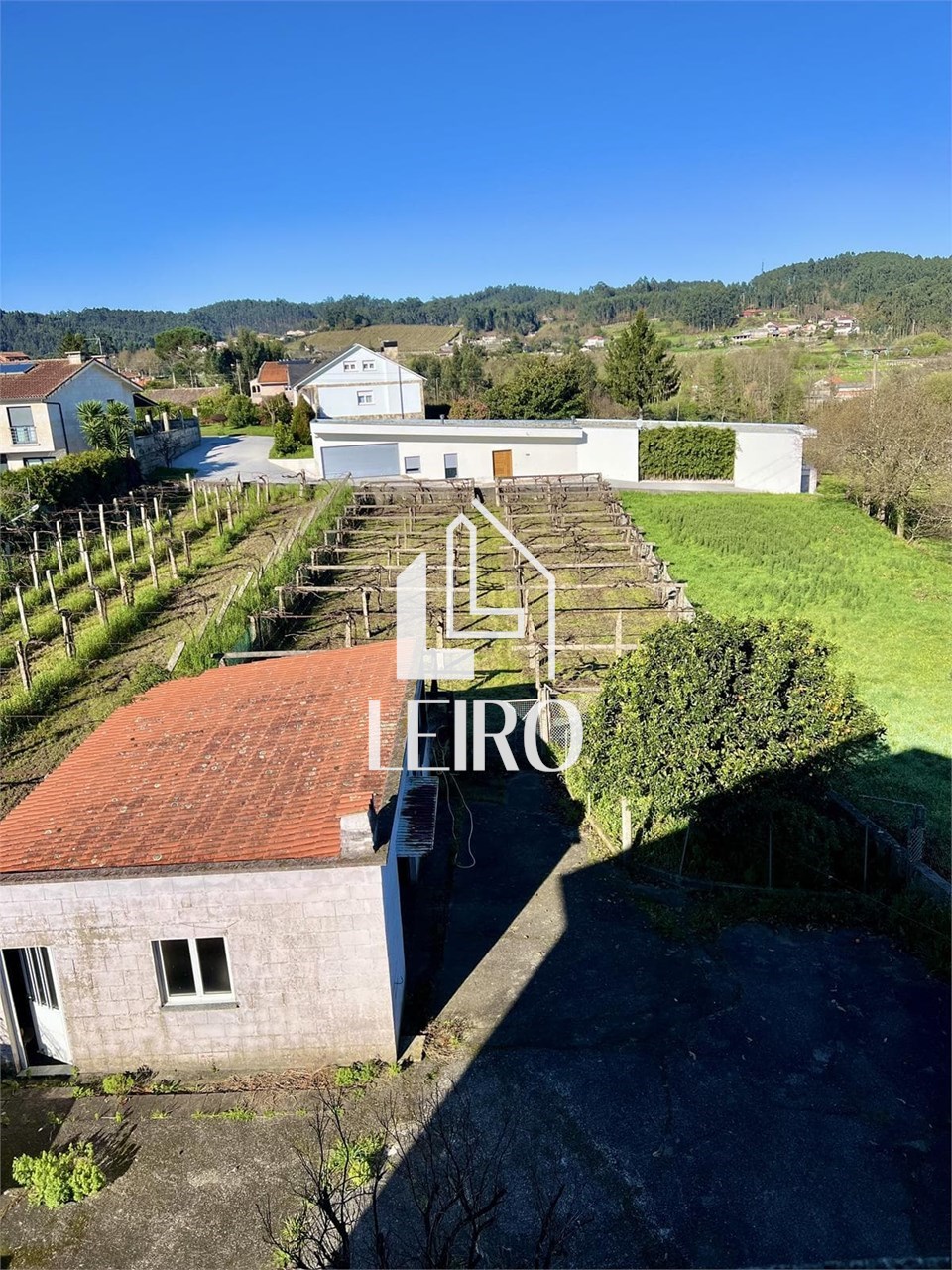 Foto 6 VIVIENDA UNIFAMILIAR  DE PIEDRA CON TERRENO MUY BIEN COMUNICADA