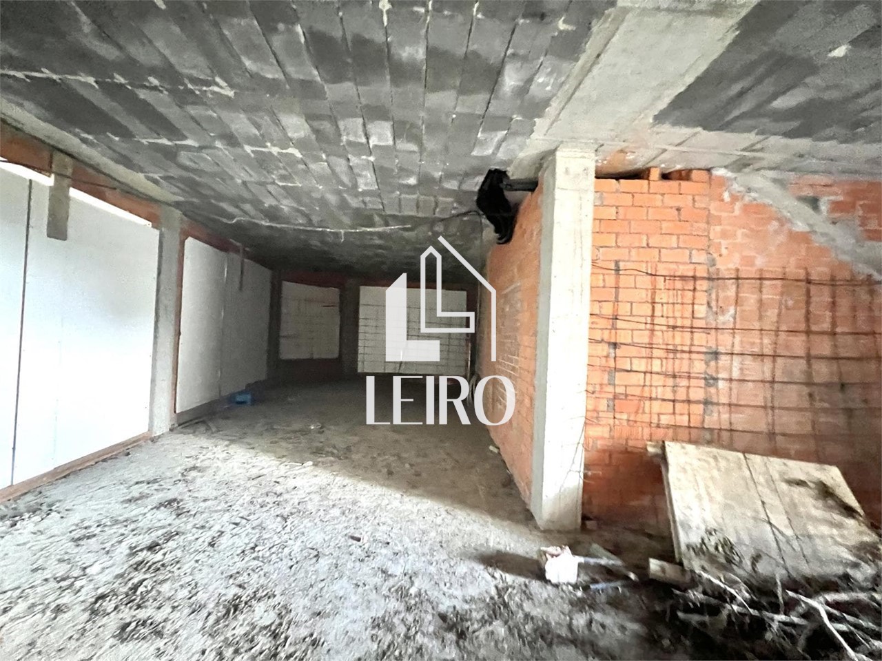 Foto 4  Viviendad/Local Comercial sin Acondicionar con Terreno , Ideal Vivienda!!